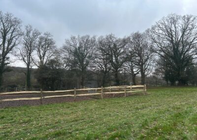 Rustic Cleft Chestnut Equestrian Enclosure – Ringwood